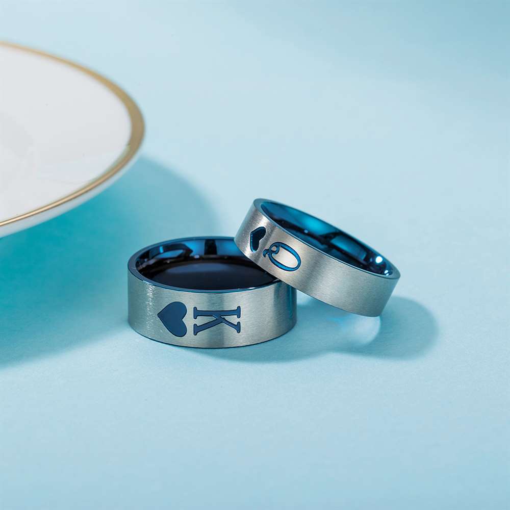 Nhẫn Thép Titan Khắc Chữ KING/QUEEN qf073