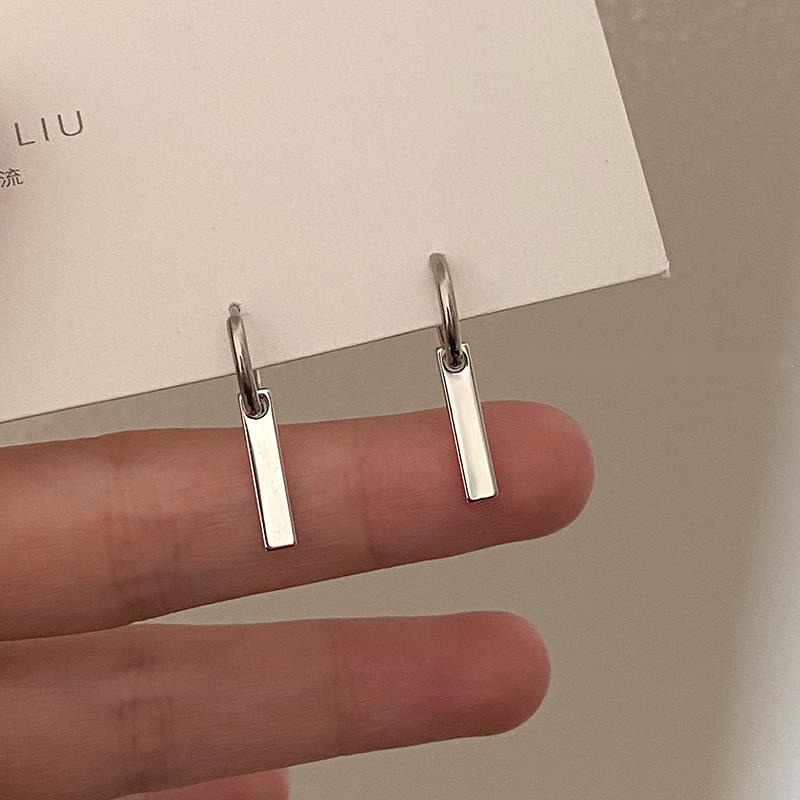 Khuyên Tai Kim Loại Dài Phong Cách hip hop Thời Trang Cho Nam Nữ