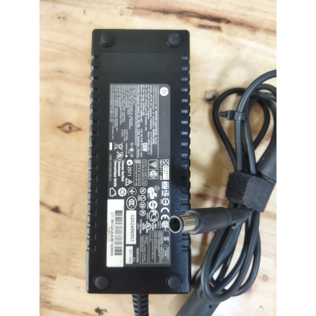 Adaptor sạc Laptops HP 135W Chân kim lớn