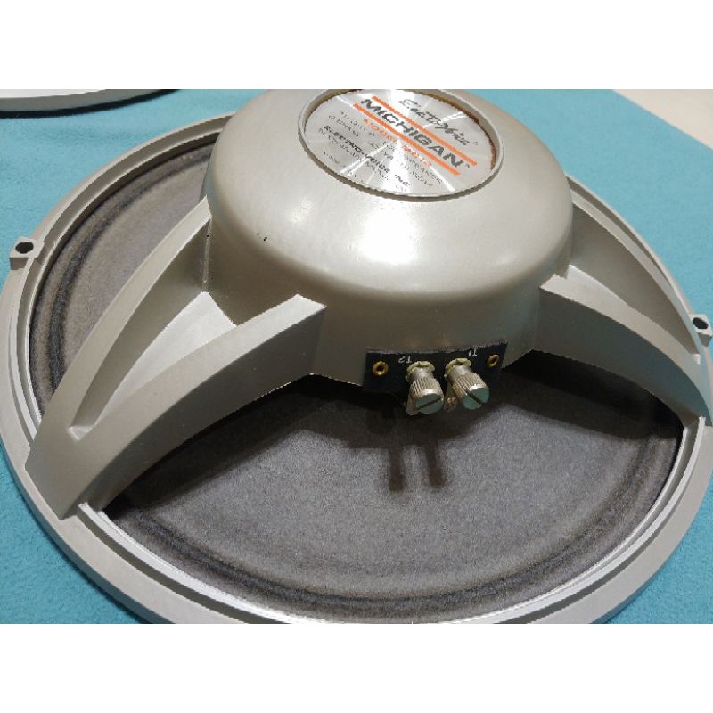 Loa toàn dải USA