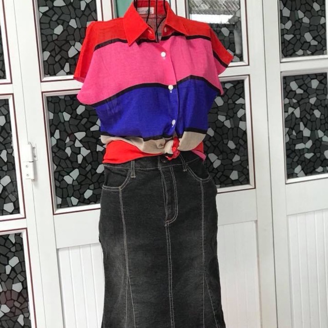 Combo chân váy + áo sơ mi