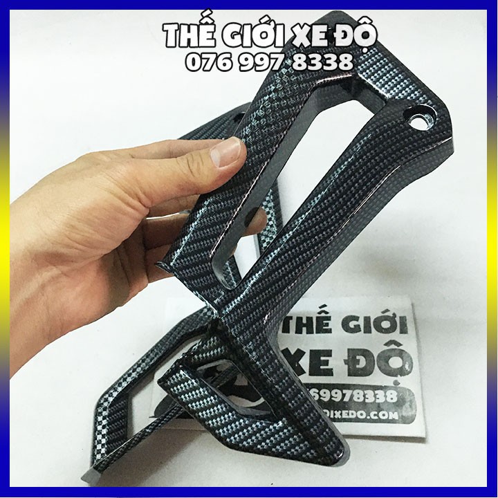 Ốp gác chân sau ex 150 cacbon