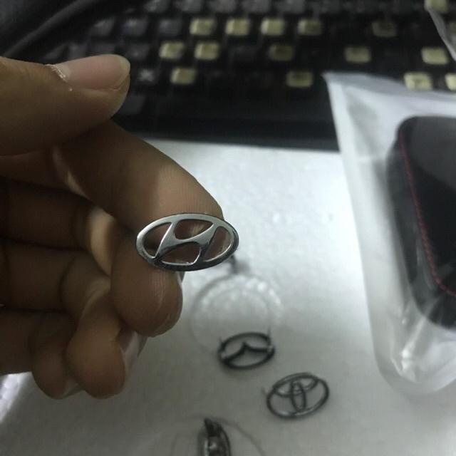 Logo các Hãng xe ô tô bằng kim loại - chọn mẫu