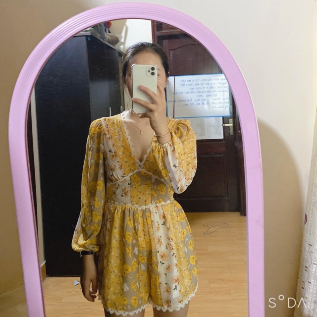 ( Ảnh thật ) 0351 áo liền quần hoạ tiết viền ren