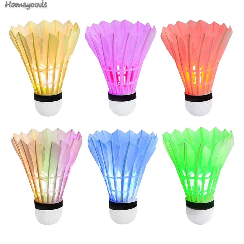6 quả cầu lông có đèn Led tiện dụng
