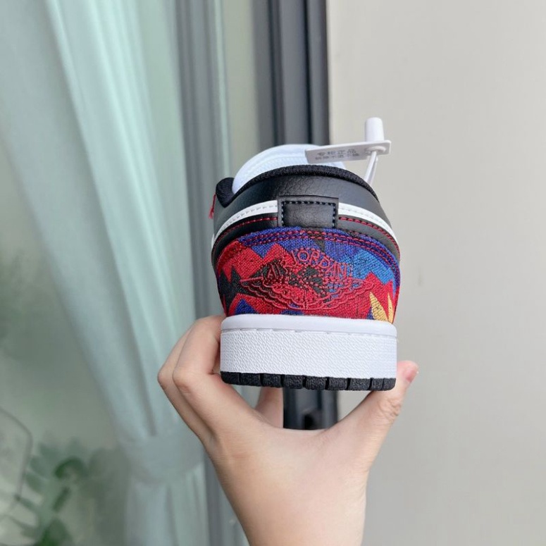 Giày 𝐉𝐨𝐫𝐝𝐚𝐧 Thổ Cẩm Cổ Thấp - Sneaker Unisex Nam Nữ Hàng cao cấp bản Trung hottrend 2023