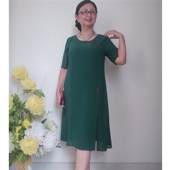 Váy Đầm Trung Niên Vải Voan Chiffon Đính Nút Duyên Dáng - Form A Che Bụng - 2 Lớp, Có Dây Kéo - 50Kg Đến 90Kg