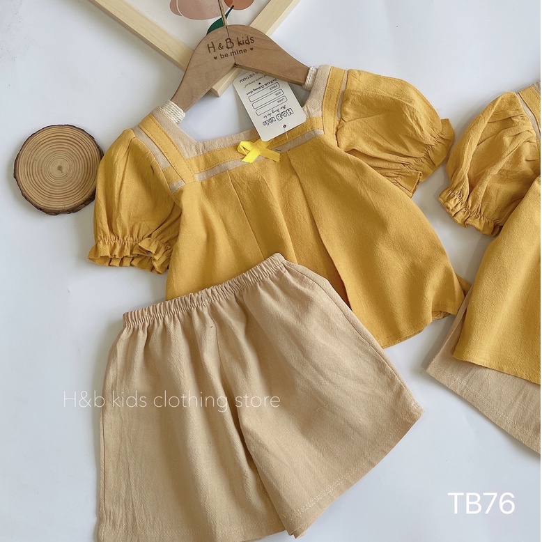 Bộ đũi cộc tay bé gái trơn màu thiết kế cổ vuông, chất vải mềm mát, size từ 8 đến 15 kg