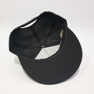 Nón Snapback Lucky NY Màu Đục Kem