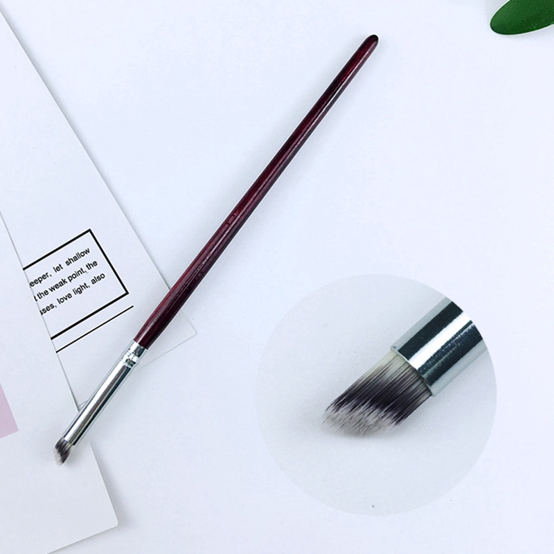 Cọ Sơn Móng Tay Chuyên Nghiệp CEP Tiện Dụng