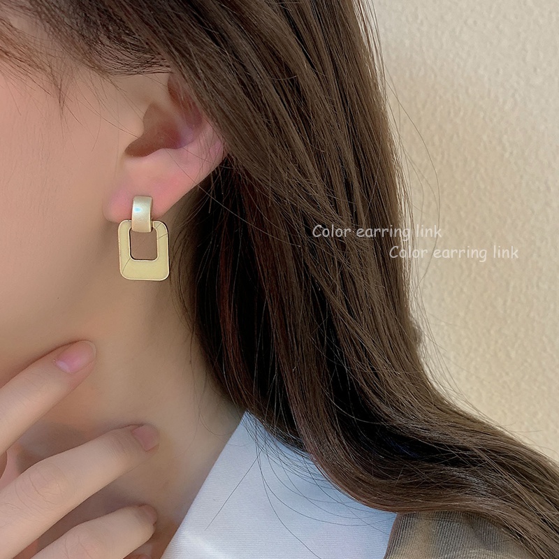 Khuyên Tai Vàng Chất Lượng Cao Tinh Tế Cho Nữ