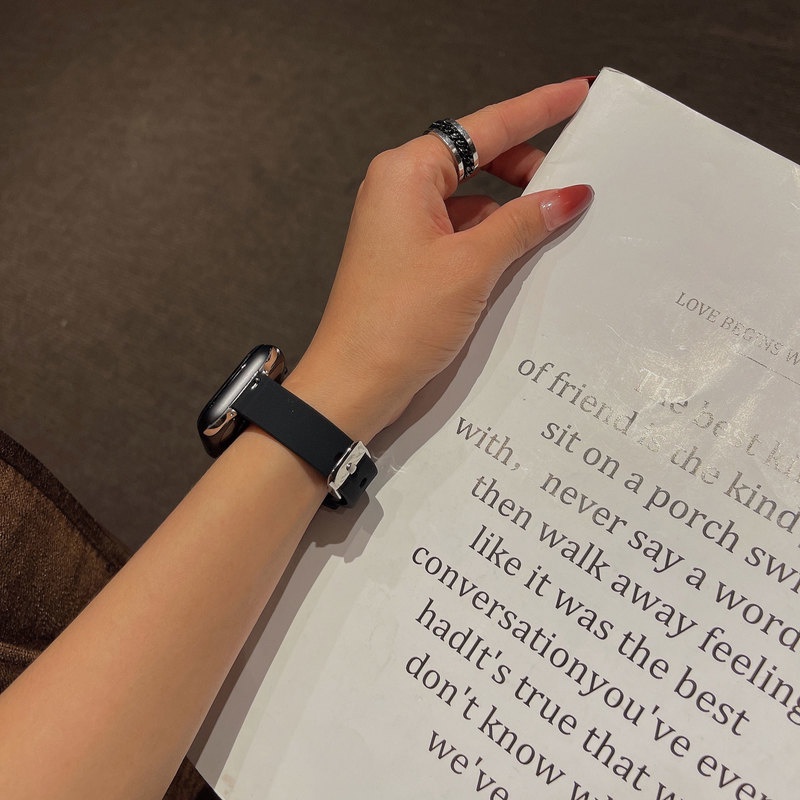 Dây Đeo Đồng Hồ Bằng Silicone Cho Apple Watch 44mm 40mm 42mm 38mm 44 45 mm 3 4 5 6 se iWatch series 7 41mm 45mm