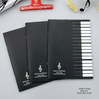 Bộ 3 Quyển Vở Chép Nhạc 48 Trang Phong Cách Piano Độc Đáo
