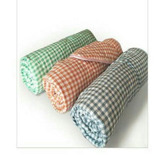 Chăn muji mùa hè kt 2m*2,2m. giá luôn tốt