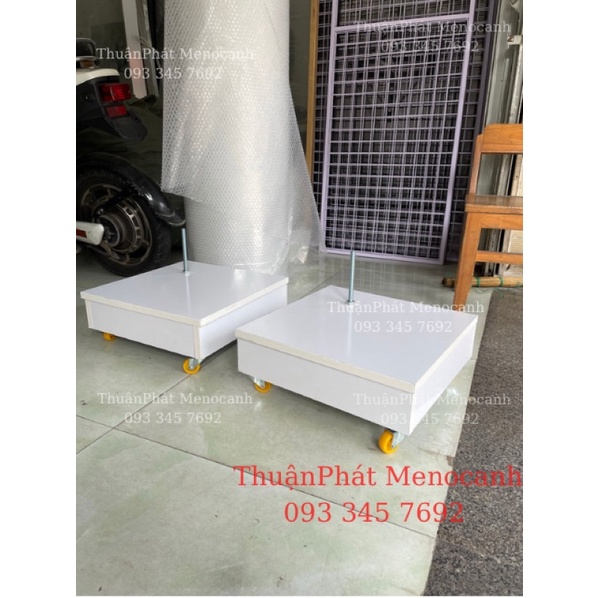 BỤC GỖ MANOCANH ĐỨNG CÓ BÁNH XE