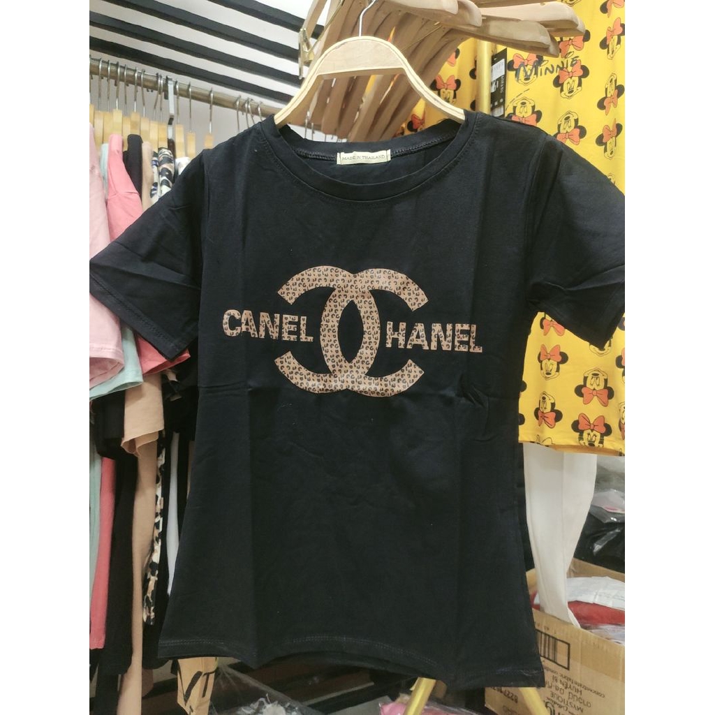 áo phông cổ tròn in chữ ( Chỉ Bán Màu Đen )