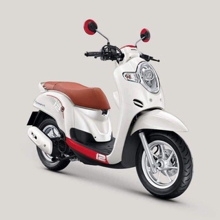 Cánh yếm bửng xe Scoopy 2019 màu trắng bóng Honda Thailand