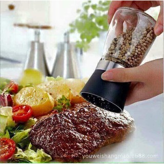 Dụng cụ xay tiêu .