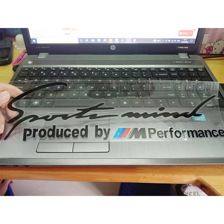 Decal tem chữ Sport mind produced by Performance dán capo thân xe ô tô