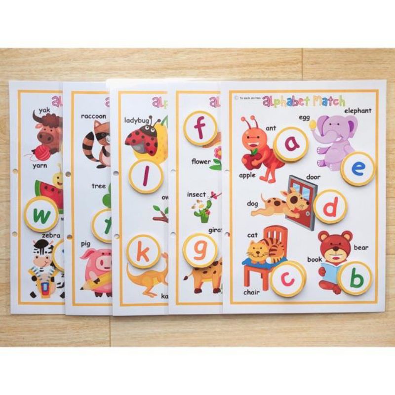 Học liệu giáo dục sớm montessori cho bé đồ chơi bóc dán thông minh Busybook Matching book 45 chủ đề J04