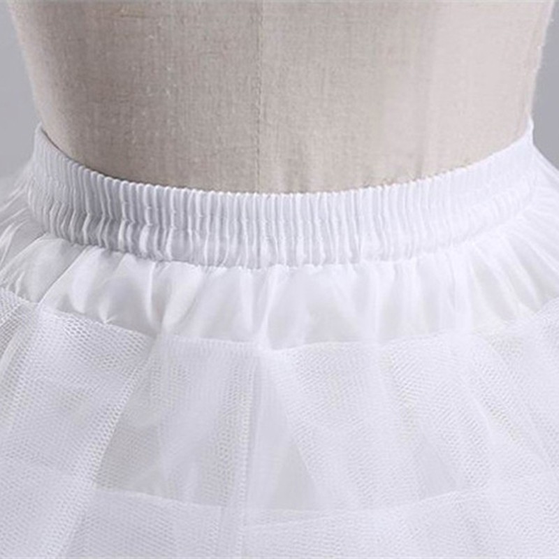 Chân váy tutu nhiều lớp phong cách vintage