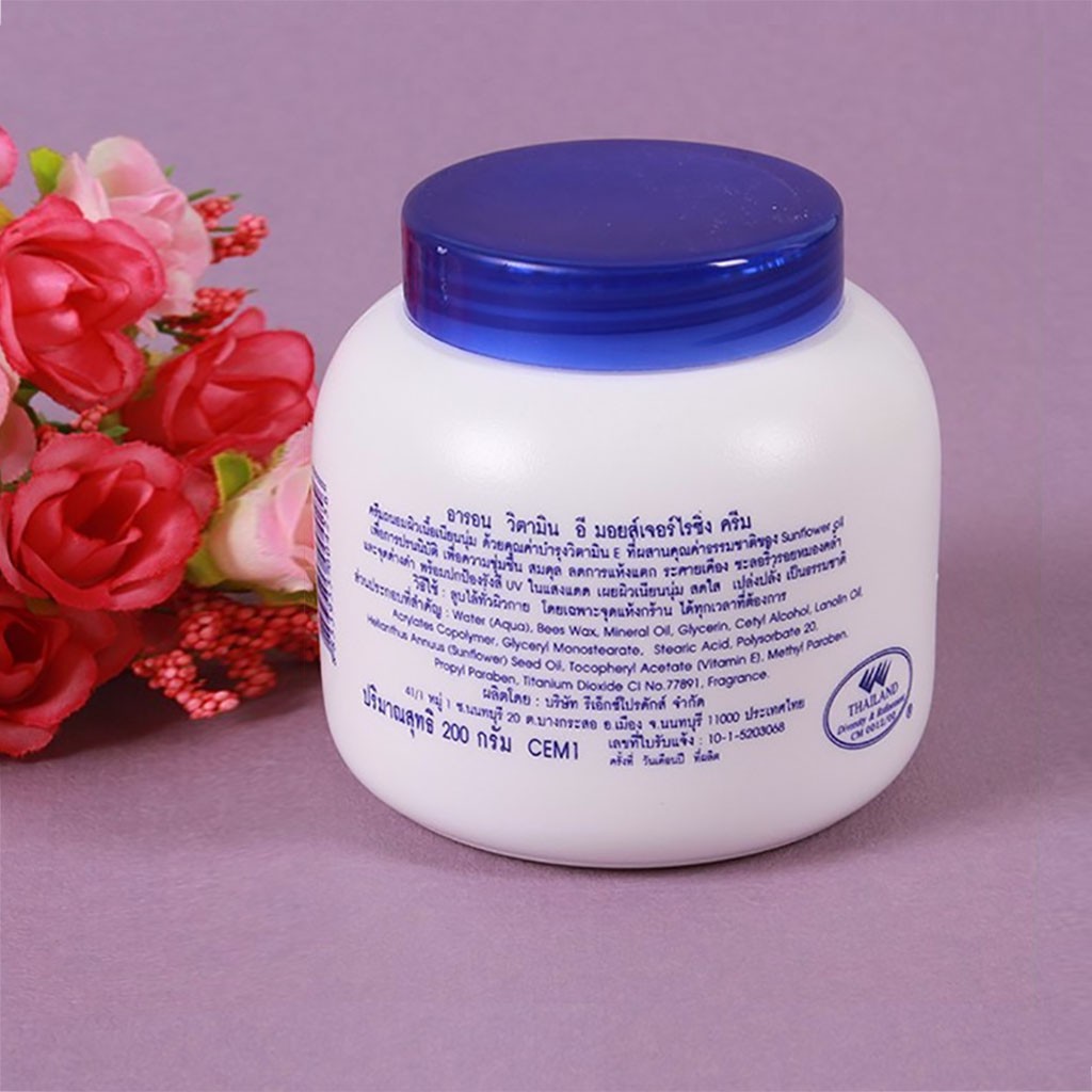 KEM DƯỠNG ẨM ARON VITAMIN E 200ML