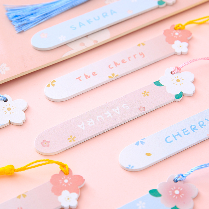 Thước Kẻ Bằng Gỗ Với Họa Tiết Hoa Xinh Xắn Đáng Yêu