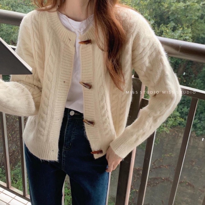 Áo Khoác Cardigan Nữ Khuy Sừng Phong Cách Hàn Quốc