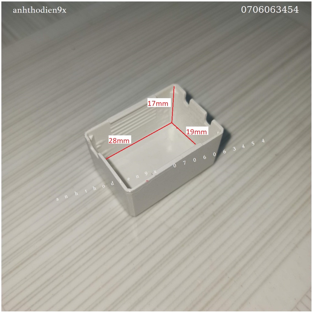 Freeship Extra Hộp Nhựa Đựng Mạch