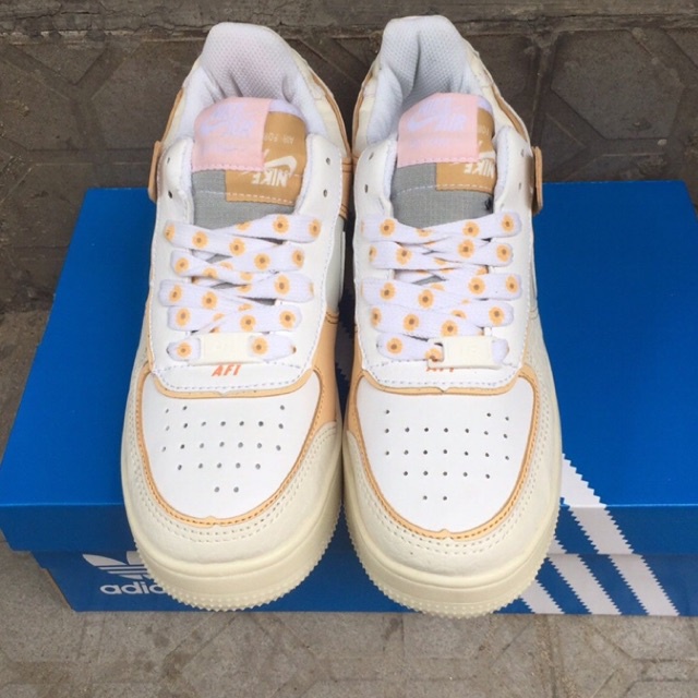 Giày af1 Shadow hoa cúc vàng nữ ep1