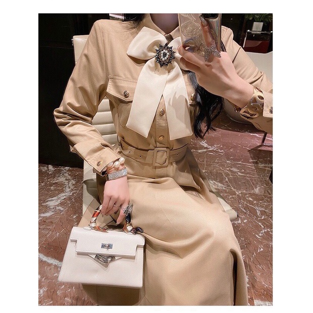 váy nơ đá đai eo cúc đồng,kiểu vintage cổ nơ ren cúc ngọc,váy xoè nơ cổ,dáng chữ A | BigBuy360 - bigbuy360.vn