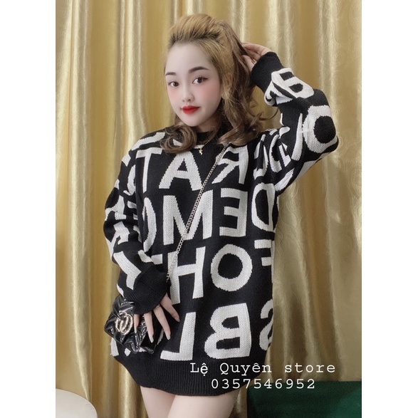 Áo len chữ đen