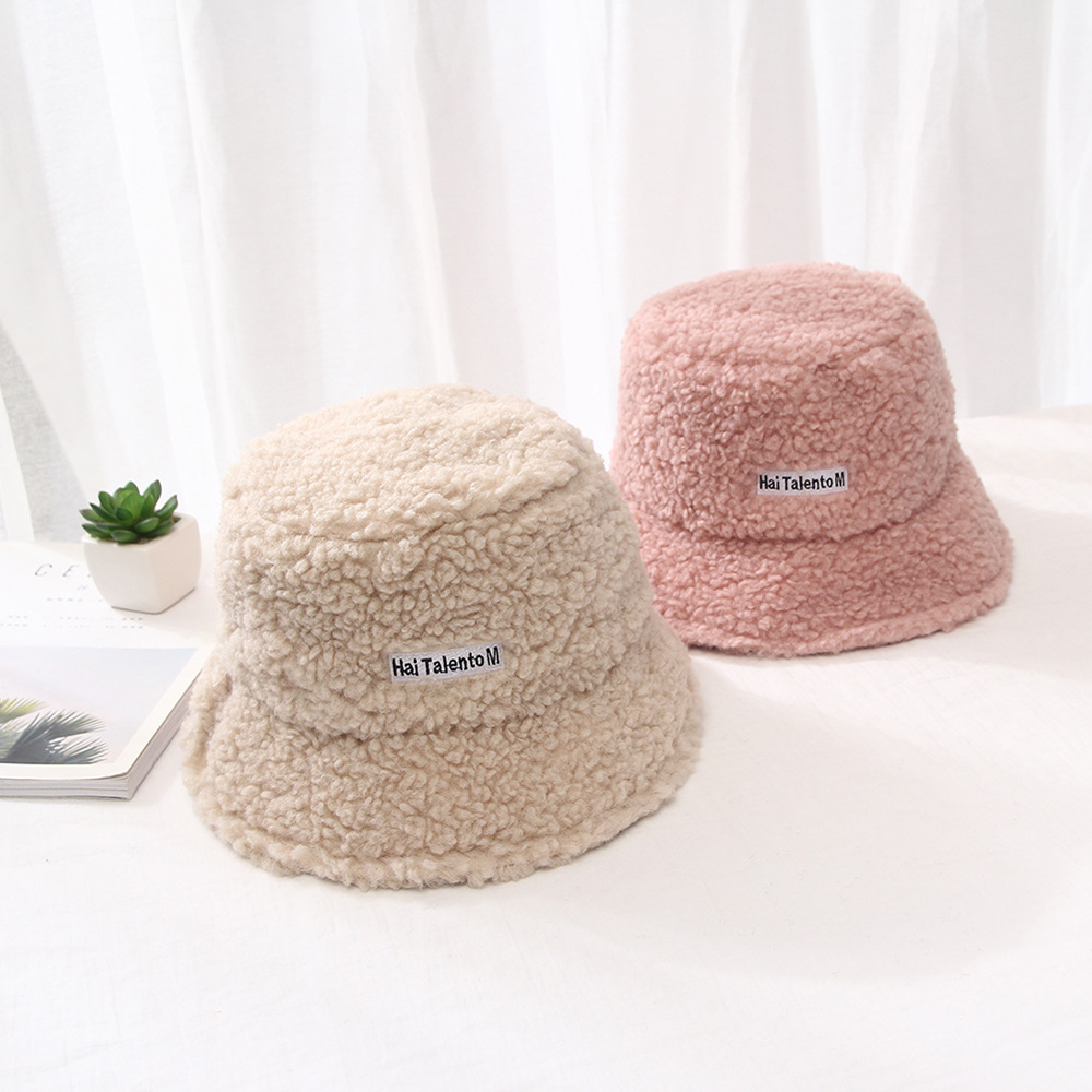 Mũ tai bèo thời trang sành điệu cho nữ