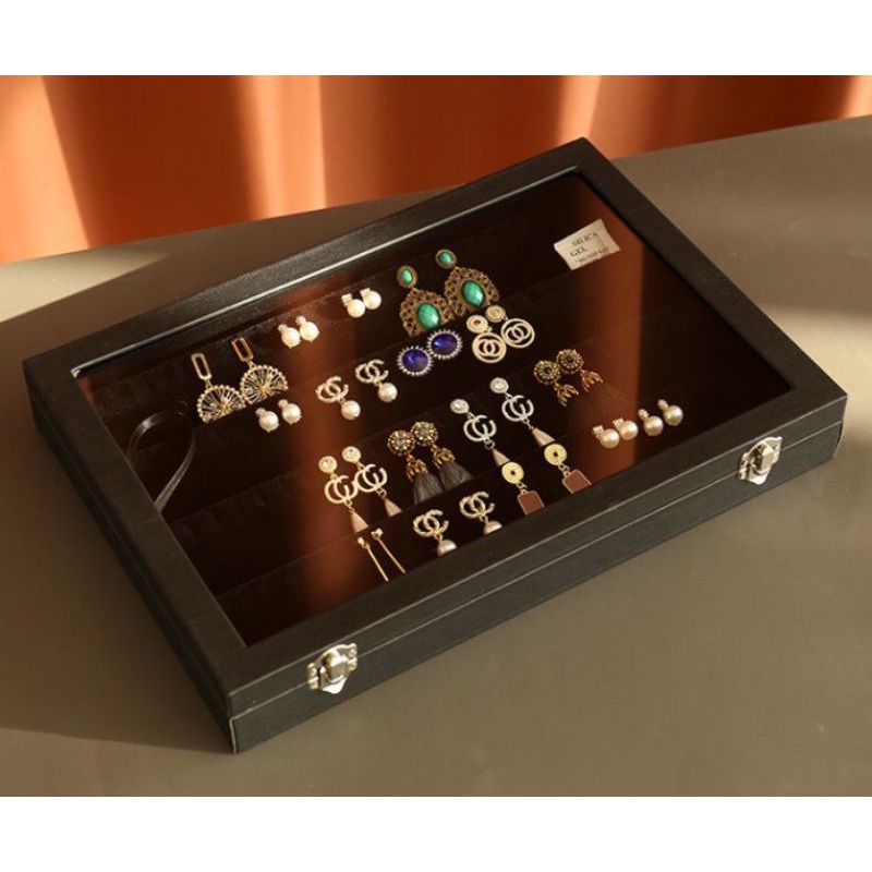 Hộp đựng trang sức nhung sang trọng