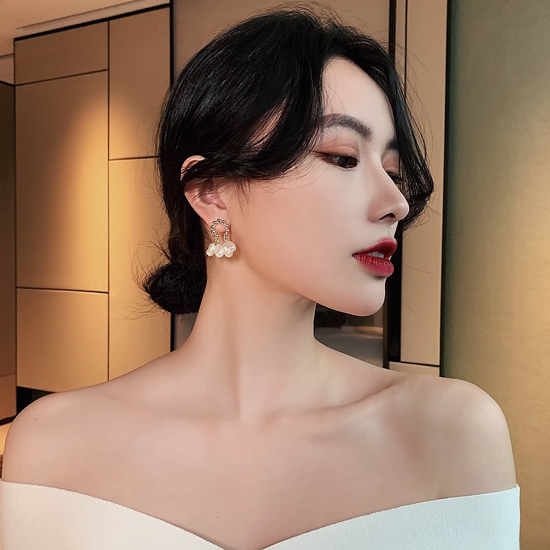 Hoa Tai Dáng Dài Đính Ngọc Trai Nhân Tạo Thời Trang