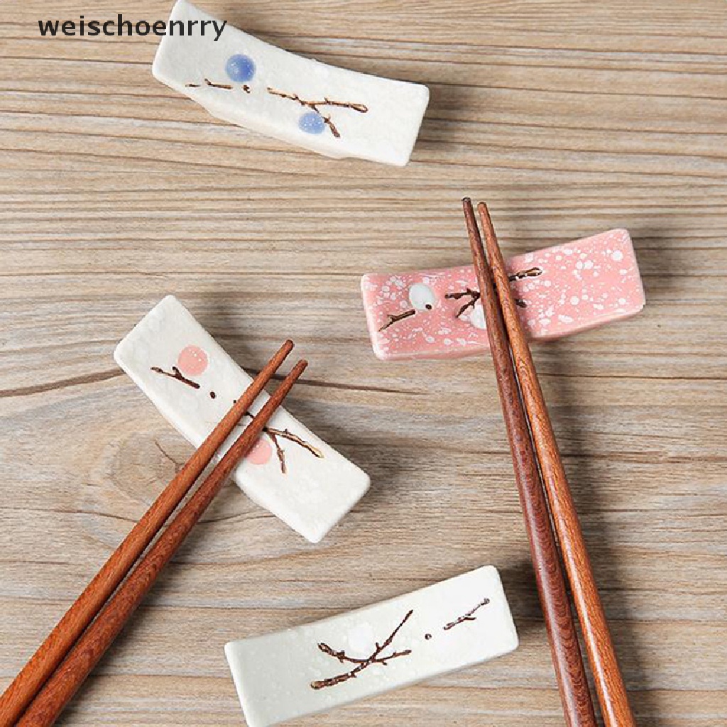 1 Giá Đỡ Đũa Bằng Sứ Hình Bông Tuyết Phong Cách Nhật Bản