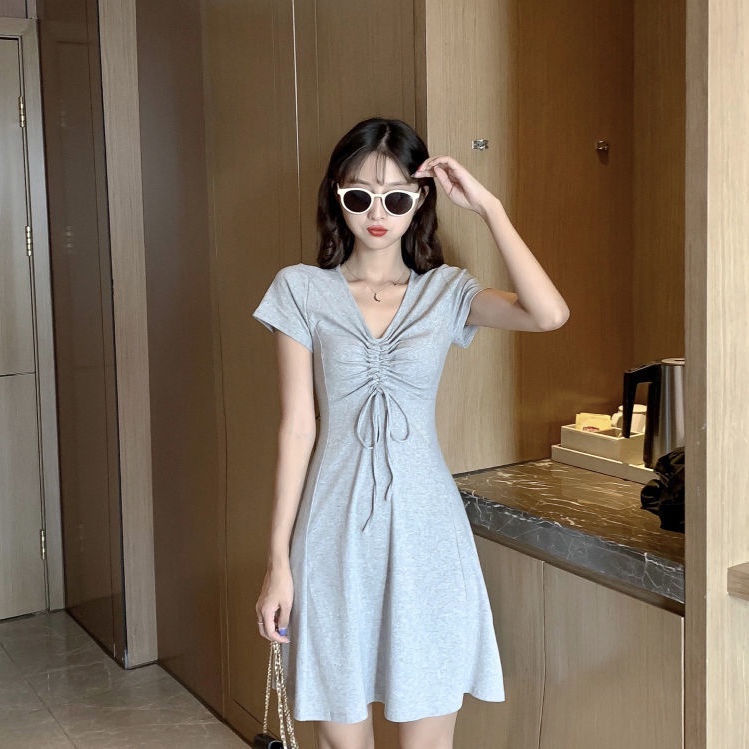 Đầm Tay Ngắn Cổ Chữ V Thiết Kế Dây Rút Thời Trang Mùa Hè Hàng Mới 2022