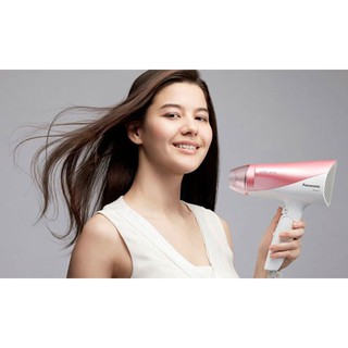 Máy sấy tóc Panasonic EH-NE71-P645