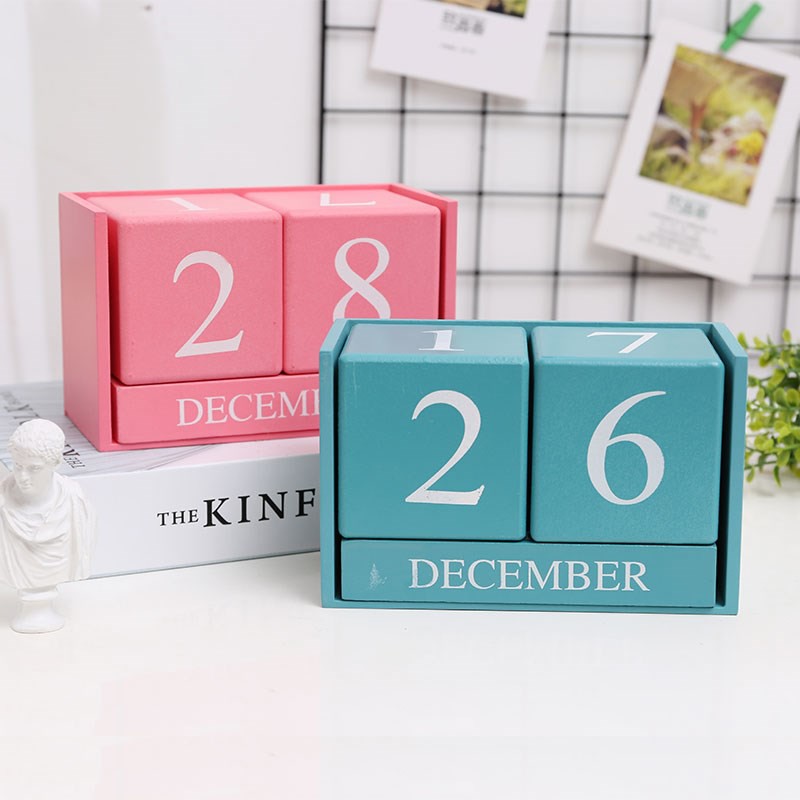 Lịch gỗ trang trí 2021 để bàn thiết kế độc đáo với 4 màu sắc xinh xắn