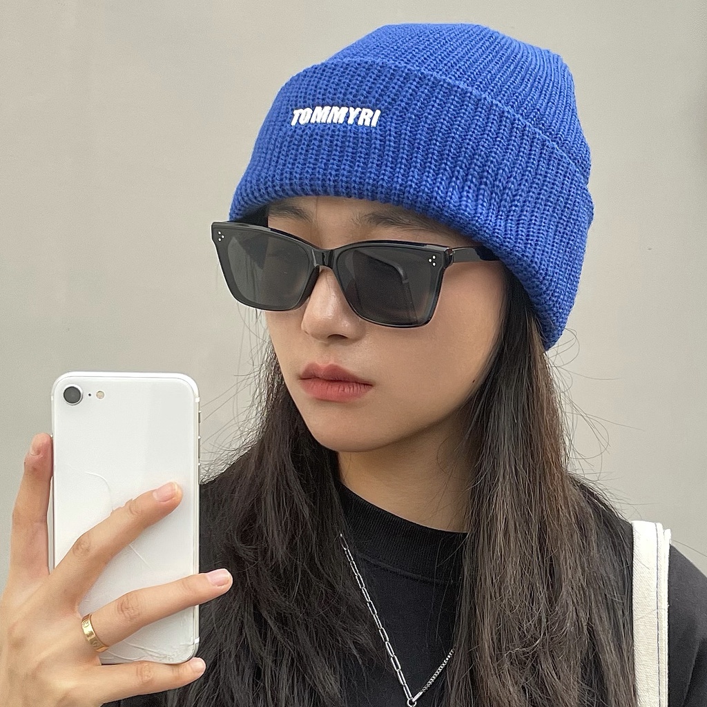 Mũ Len Thêu Chữ Hoàng Gia Nhật Bản Bảo Vệ Tai Giữ Ấm Dễ Phối Đồ Cho Cặp Đôi
