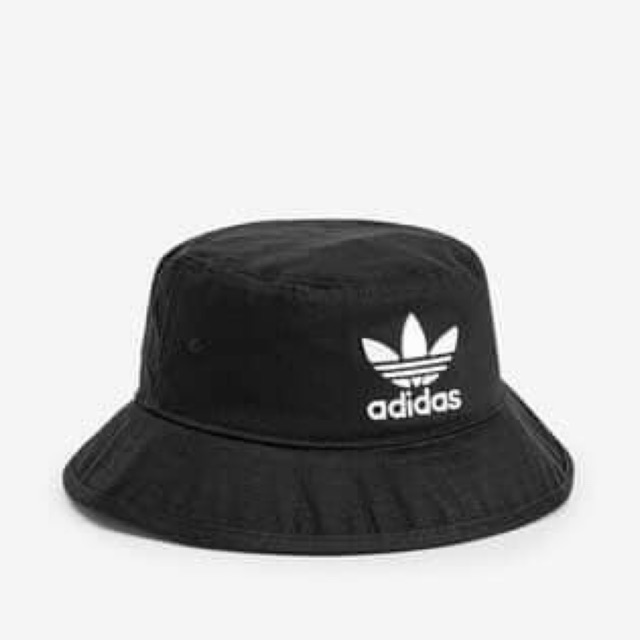 Mũ adidas xuất xịn có sẵn