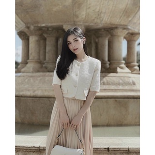 Set áo croptop dạ kèm chân váy