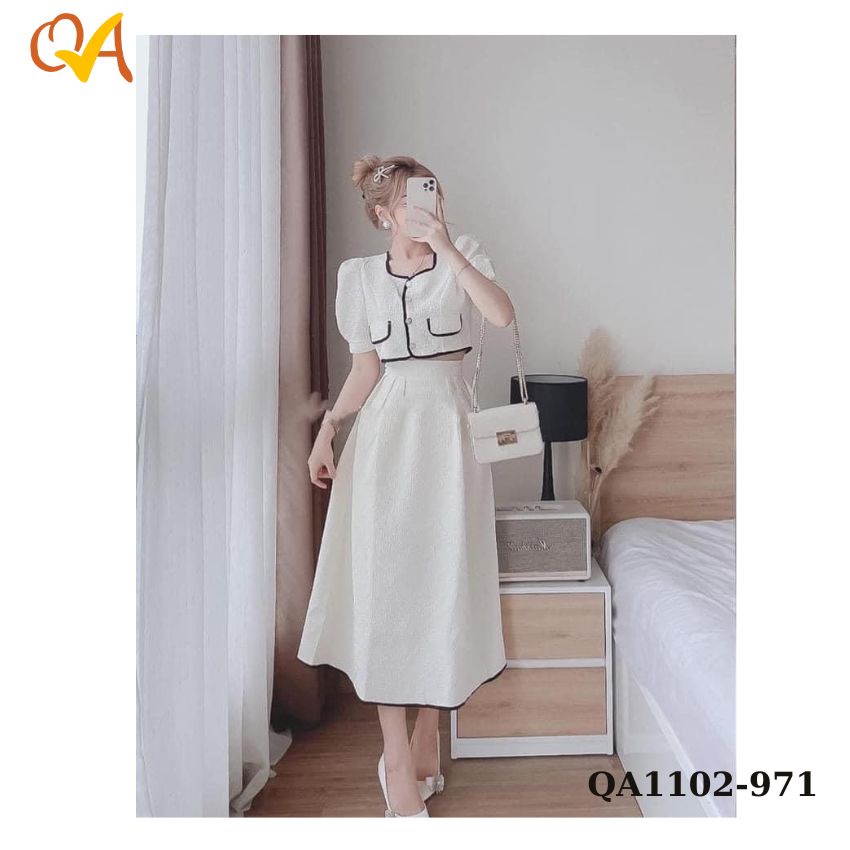 Set Váy nữ tiểu thư áo croptop viền nổi phối chân váy thời trang công sở Quocanh