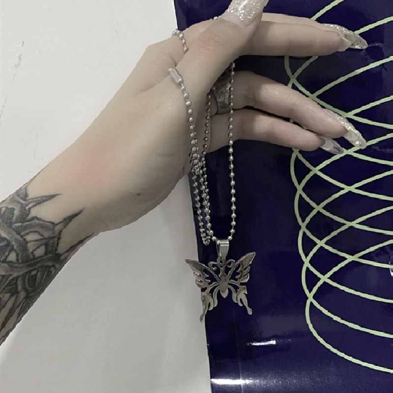 Dây Chuyền Mặt Hình Bươm Bướm Phong Cách Vintage