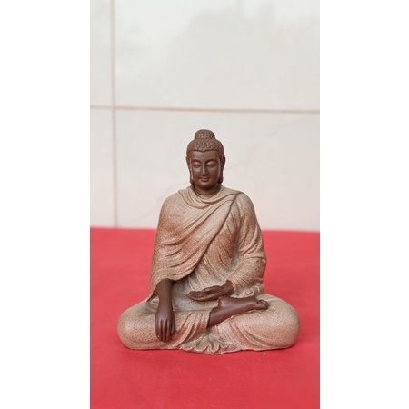 Tượng Đức Phật Bổn Sư Thích 18cm × 12cm.