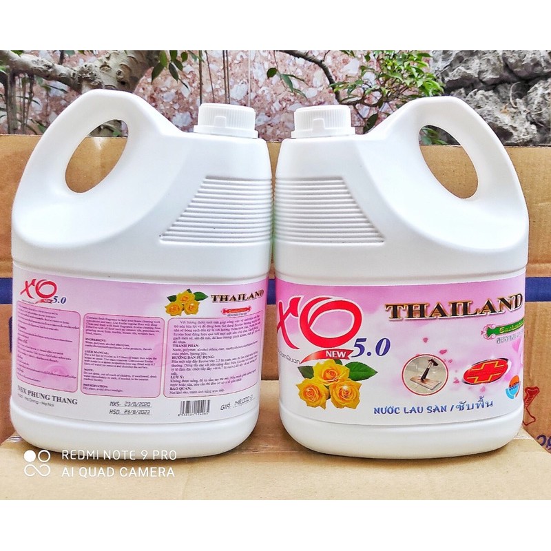 NƯỚC LAU SÀN HƯƠNG HOA LILY HOĂC HƯƠNG QUẾ THƠM MÁT CAN 3,6l