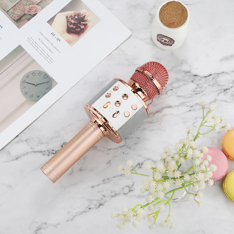 Micro Cầm Tay Không Dây Kèm Đèn LED Dùng Để Hát Cho Bé