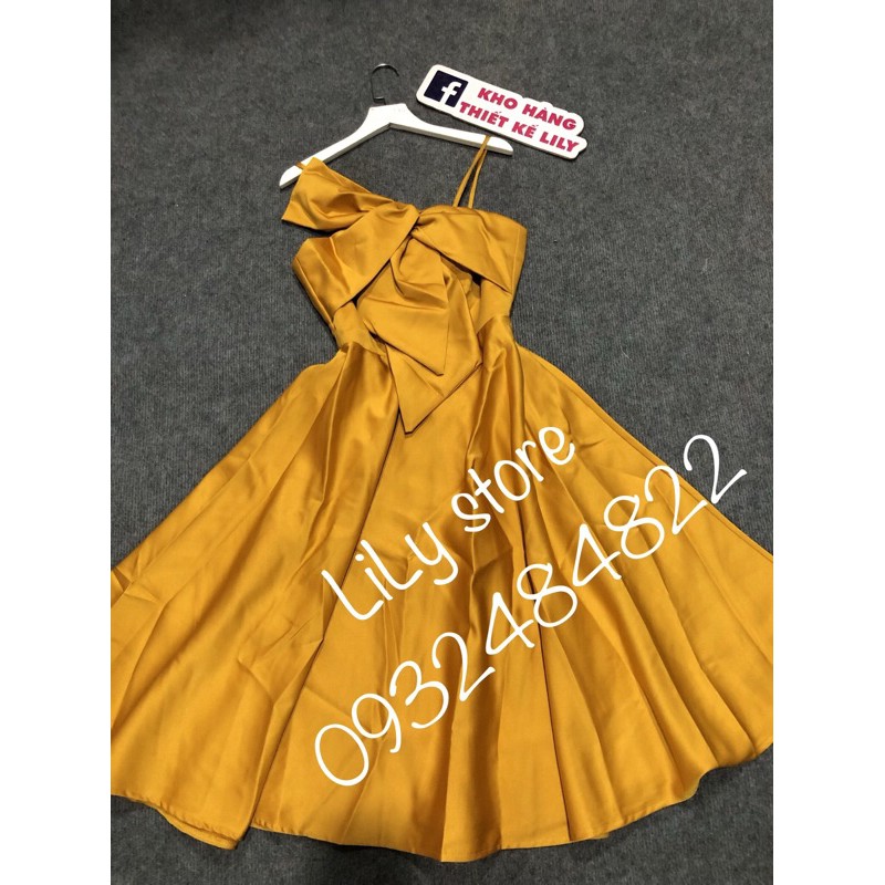 ĐẦM XOÈ NƠ CHÉO NGỰC  ( ảnh và video thật 1000% )