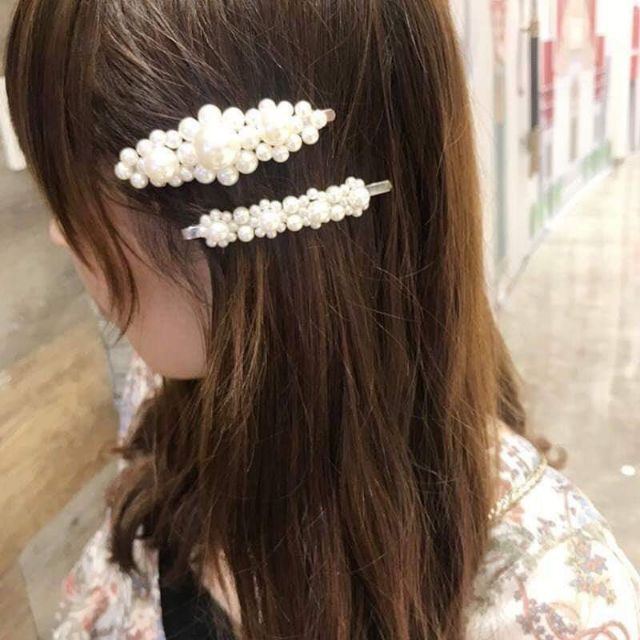[ SALE TƯNG BỪNG]  Sét 4 chiếc kẹp tóc hạt cườm cực xinh.