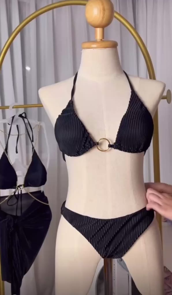 (M270-LiLyBikini) SET BIKINI BA MẢNH ĐEN KÈM VÒNG ĐEO BODY VÀNG | BigBuy360 - bigbuy360.vn